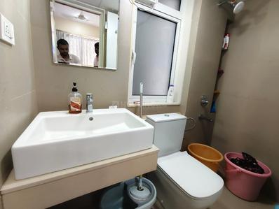 Bathroom Image of 550 Sq.ft 1 BHK Apartment / Flat for sale in Thane West Thane for Rs. 12000000