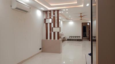 Living Room Image of 1750 Sq.ft 3 BHK Builder Floor for rent in Sector 14 Gurgaon for Rs. 60000
