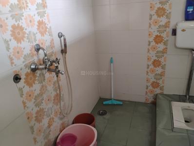 Bathroom Image of Lovely Home away from home in Bhullanpur, Varanasi