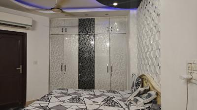 Bedroom Image of 1100 Sq.ft 2 BHK Builder Floor for rent in Subhash Nagar New Delhi for Rs. 40000