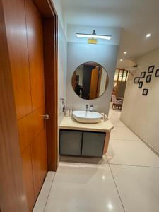 Bathroom Image of 1800 Sq.ft 3 BHK Apartment / Flat for rent in Darshanam Club Life, Undera Vadodara for Rs. 60000