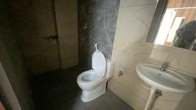 Bathroom Image of 600 Sq.ft 1 BHK Apartment / Flat for rent in Whitefield Bengaluru for Rs. 23000