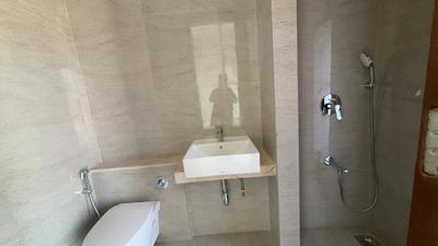 Image of 950 Sq.ft 2 BHK Apartment / Flat for rent in Sheth Auris Serenity Tower 3, Malad West, Mumbai for Rs. 80000