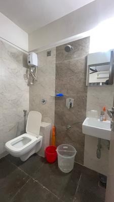 Bathroom Image of 470 Sq.ft 1 BHK Apartment / Flat for sale in Om Saath Grandness, Dahisar East Mumbai for Rs. 10900000