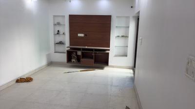 Living Room Image of 1500 Sq.ft 3 BHK Apartment / Flat for rent in Metroview Apartment, Sector 13 Dwarka New Delhi for Rs. 38000