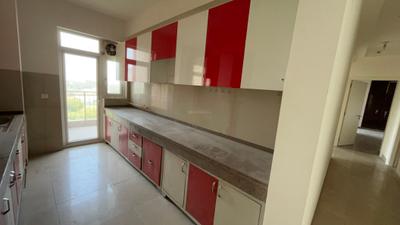Kitchen Image of 1719 Sq.ft 3 BHK Apartment / Flat for rent in Emaar Palm Gardens, Sector 83 Gurgaon for Rs. 40000