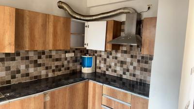 Kitchen Image of 1300 Sq.ft 3 BHK Apartment / Flat for sale in Prateek Grand City, Siddharth Vihar Ghaziabad for Rs. 14000000