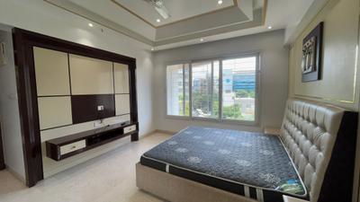Bedroom Image of 2100 Sq.ft 3.5 BHK Apartment / Flat for rent in Emirus G, Baner Pune for Rs. 180000