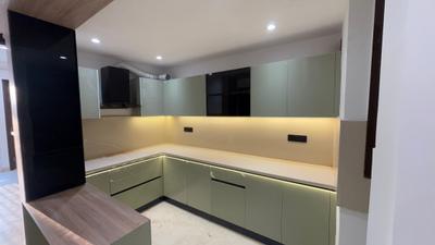 Kitchen Image of 1395 Sq.ft 3 BHK Apartment / Flat for sale in Satbari New Delhi for Rs. 12000000