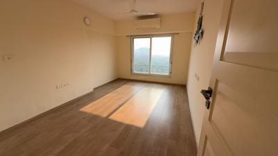 Bedroom Image of 1000 Sq.ft 2 BHK Apartment / Flat for sale in Kanakia Paris, Bandra East Mumbai for Rs. 32500000