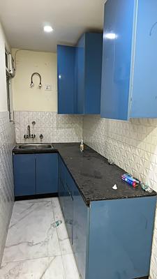 Kitchen Image of 1100 Sq.ft 3 BHK Builder Floor for rent in Mayur Vihar Phase 1 New Delhi for Rs. 35000