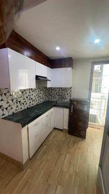 Kitchen Image of 400 Sq.ft 1 RK Independent House for rent in DLF Phase 3 Gurgaon for Rs. 20000