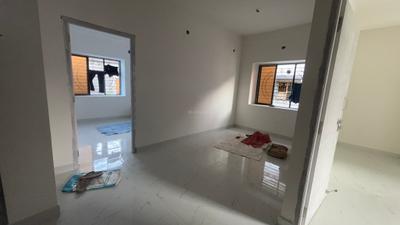Living Room Image of 750 Sq.ft 2 BHK Apartment / Flat for sale in Behala Kolkata for Rs. 3500000