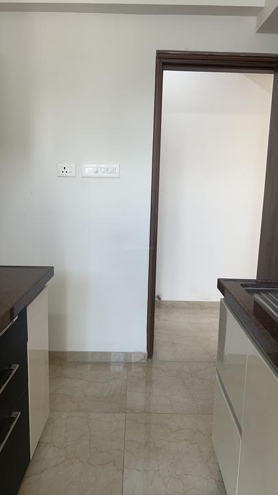 Shapoorji Pallonji BKC 28 Main Image 1