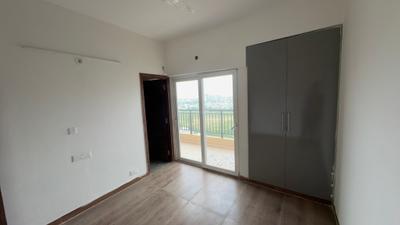 Bedroom Image of 990 Sq.ft 2 BHK Apartment / Flat for rent in Ruchira Sapphire Smart Homes, Mahurali Ghaziabad for Rs. 18000