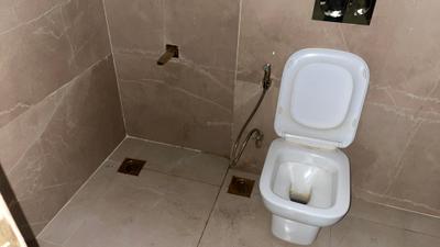 Image of 1799 Sq.ft 3 BHK Apartment / Flat for rent in Smartworld Orchard, Sector 61, Gurgaon for Rs. 58100