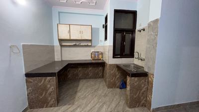 Kitchen Image of 500 Sq.ft 1 BHK Independent House for rent in Gautam Nagar New Delhi for Rs. 30000