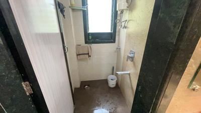 Bathroom Image of 510 Sq.ft 1 BHK Apartment / Flat for sale in Shere e Punjab, Andheri East Mumbai for Rs. 11000000