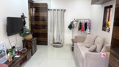 Living Room Image of 450 Sq.ft 1 BHK Apartment / Flat for sale in Kalwa Thane for Rs. 5500000