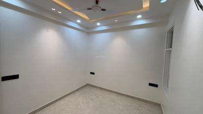 Bedroom Image of 1620 Sq.ft 4 BHK Apartment / Flat for sale in Chandan Hola New Delhi for Rs. 13000000