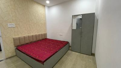 Bedroom Image of 450 Sq.ft 1 BHK Apartment / Flat for rent in Mahalakshmi Nagar Indore for Rs. 18000