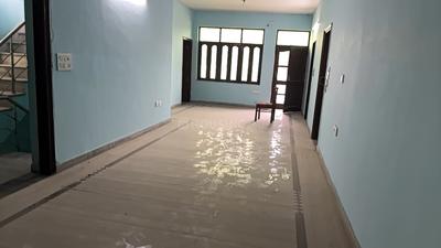 Living Room Image of 4000 Sq.ft 4 BHK Builder Floor for rent in Sector 21D Faridabad for Rs. 41000