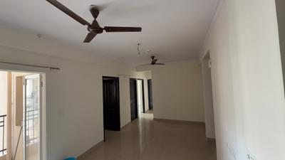 Living Room Image of 1100 Sq.ft 2.5 BHK Apartment / Flat for rent in JM Florence, Noida Extension Greater Noida for Rs. 22000