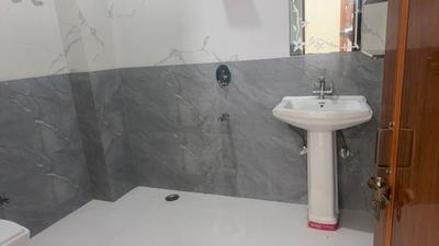 Image of 1850 Sq.ft 2 BHK Apartment / Flat for rent in Indira Nagar, Lucknow for Rs. 24000