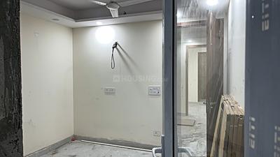 Bedroom Image of 950 Sq.ft 3 BHK Builder Floor for sale in Gautam Nagar New Delhi for Rs. 20000000