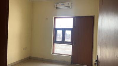 Bedroom Image of 2250 Sq.ft 3 BHK Builder Floor for sale in TDI Emperor Floors, Kundli Sonipat for Rs. 10500000