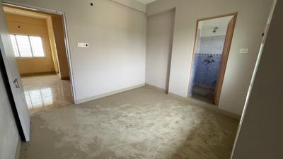Bedroom Image of 1250 Sq.ft 3 BHK Apartment / Flat for sale in Thakurpukur Kolkata for Rs. 4100000