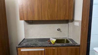 Kitchen Image of 350 Sq.ft 1 RK Studio for rent in Jakhya Indore for Rs. 14500