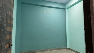 Living Room Image of 384 Sq.ft 1 BHK Independent House for rent in Sector 53 Noida for Rs. 12000