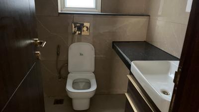 Image of 1629 Sq.ft 3 BHK Apartment / Flat for rent in Smartworld Orchard, Sector 61, Gurgaon for Rs. 62000