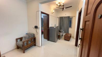 Living Room Image of 1000 Sq.ft 2 BHK Apartment / Flat for rent in Thanisandra Bengaluru for Rs. 25000