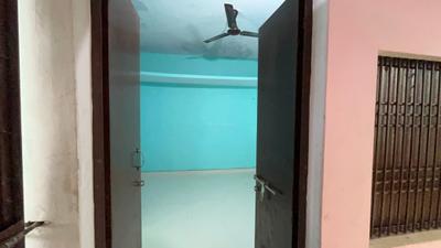 Bedroom Image of 700 Sq.ft 2 BHK Builder Floor for rent in Tajpur Varanasi for Rs. 14000