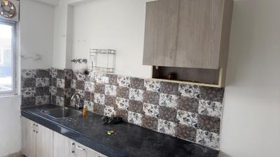 Kitchen Image of 540 Sq.ft 1 BHK Apartment / Flat for rent in Signature Global Andour Heights, Sector 71 Gurgaon for Rs. 19500