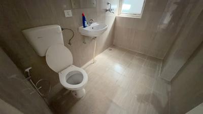 Image of 2950 Sq.ft 4 BHK Apartment / Flat for rent in Puri Diplomatic Greens, Sector 110A, Gurgaon for Rs. 85000