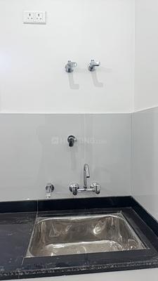 Kitchen Image of 400 Sq.ft 2 BHK Builder Floor for rent in Roberts Lines Lucknow for Rs. 15000