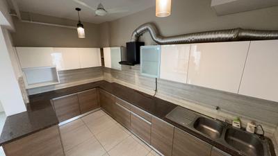 Kitchen Image of 2070 Sq.ft 3 BHK Apartment / Flat for rent in ABA Cleo County, Sector 121 Noida for Rs. 76000