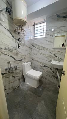 Bathroom Image of 600 Sq.ft 1 BHK Apartment / Flat for rent in Bommanahalli Bengaluru for Rs. 24995