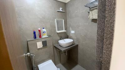 Bathroom Image of 550 Sq.ft 1 BHK Apartment / Flat for sale in Godrej Nest, Kandivali East Mumbai for Rs. 10300000