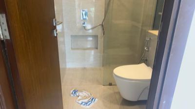 Image of 1250 Sq.ft 3 BHK Apartment / Flat for sale in Hiranandani Highland A B C D And E Wing, Powai, Mumbai for Rs. 43500000