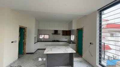 Kitchen Image of 4000 Sq.ft 3 BHK Apartment / Flat for rent in Armane Nagar Bengaluru for Rs. 300000