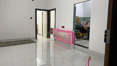 Living Room Image of 798 Sq.ft 2 BHK Builder Floor for sale in Picnic Garden Kolkata for Rs. 4050000