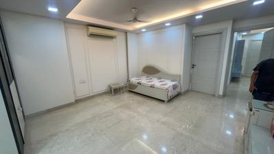 Living Room Image of 1620 Sq.ft 3 BHK Builder Floor for rent in Anand Vihar New Delhi for Rs. 45000