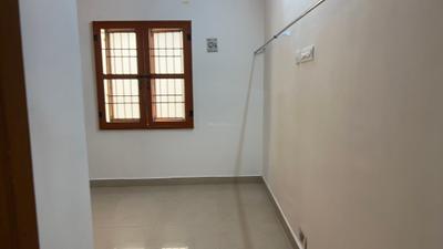 Bedroom Image of 825 Sq.ft 2 BHK Apartment / Flat for sale in Srirangam Tiruchirappalli for Rs. 4700000