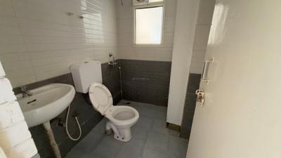 ROF Ananda Bathroom One 4
