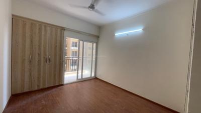Bedroom Image of 975 Sq.ft 2 BHK Apartment / Flat for sale in Amrapali Verona Heights, Noida Extension Greater Noida for Rs. 7300000