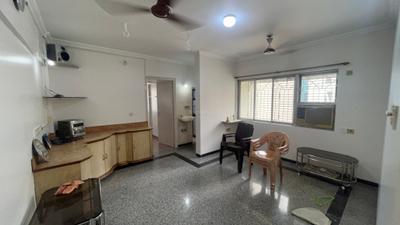 Living Room Image of 800 Sq.ft 2 BHK Apartment / Flat for rent in Dheeraj Enclave, Borivali East Mumbai for Rs. 50000